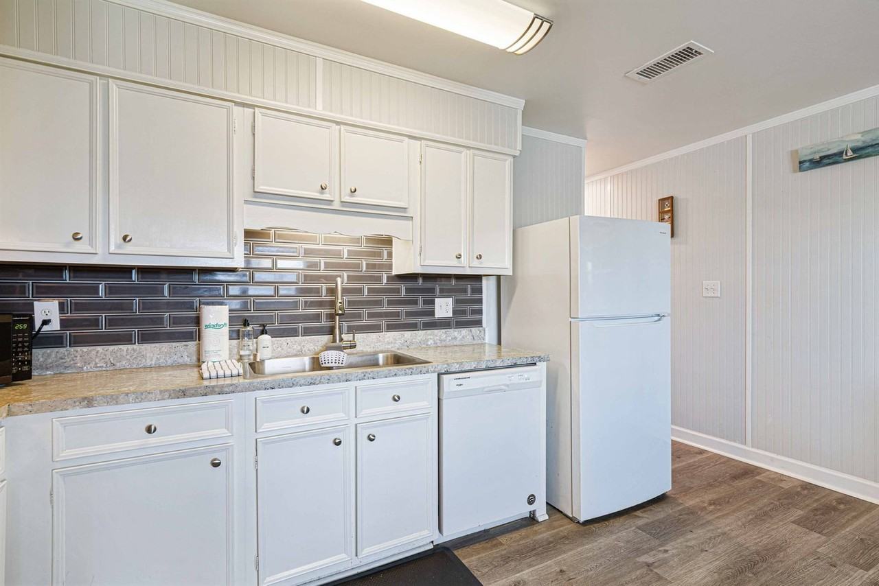 334 Bluefish Dr #1502059P - Photo 7 of 25