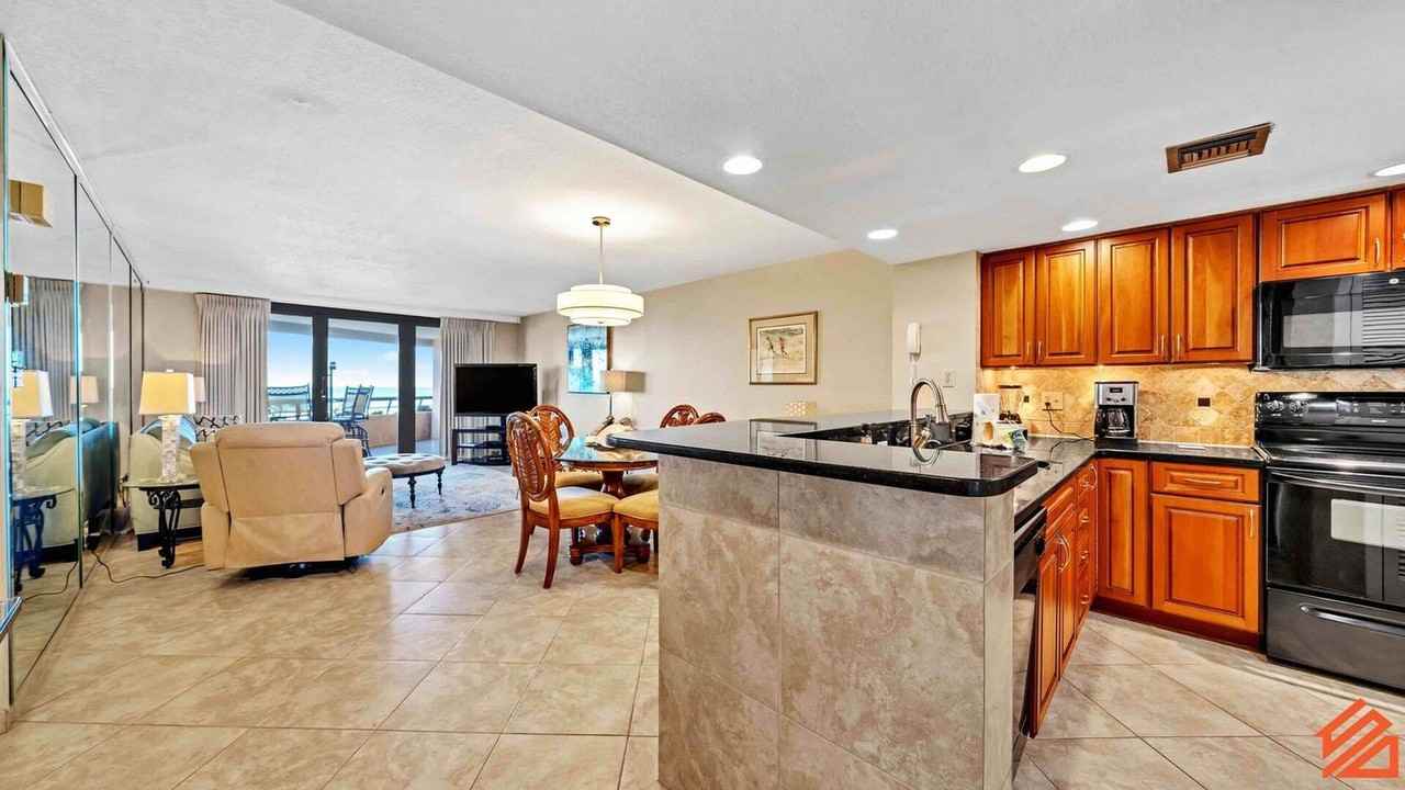 291 Scenic Gulf Dr #1502024P - Photo 6 of 34