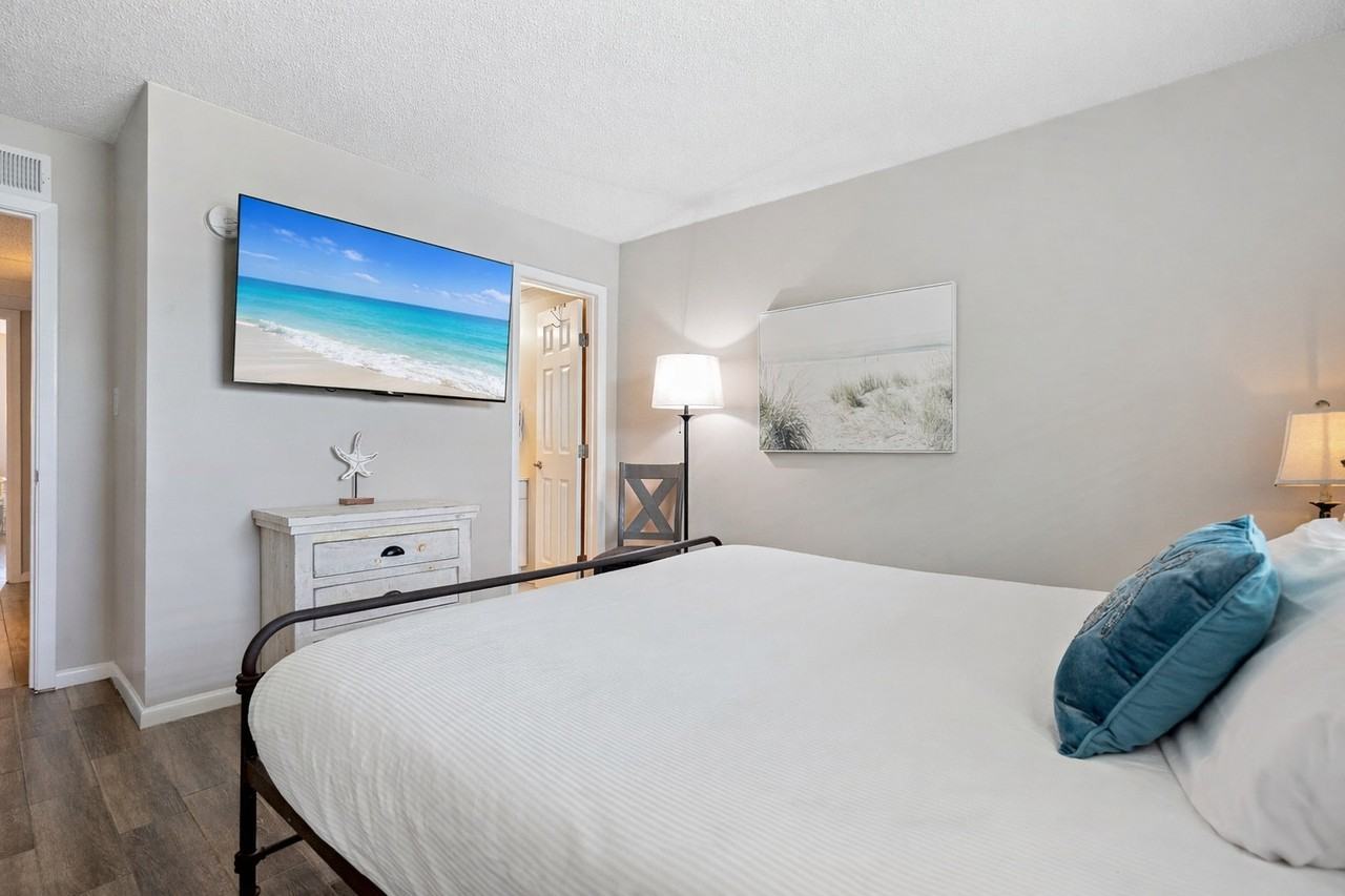 Venus Ct #1502070P - Photo 7 of 41