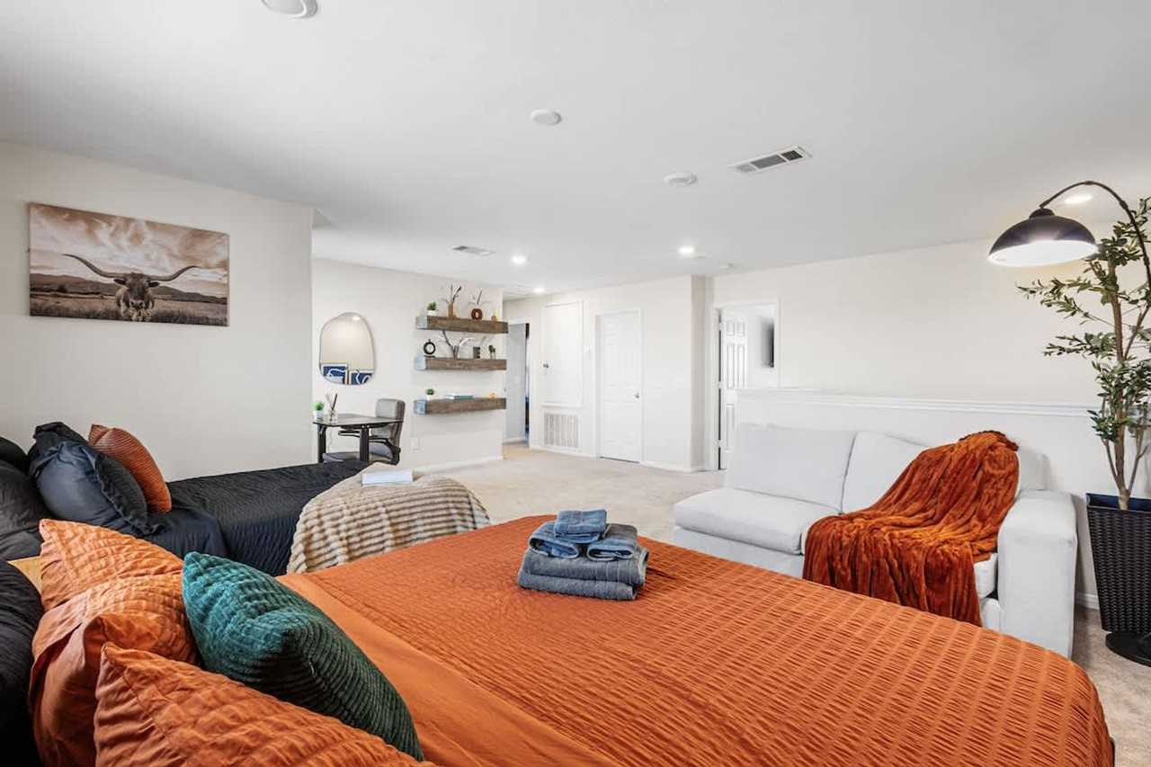 6706 Hobby Wind Ridge Dr #1503192P - Photo 4 of 35