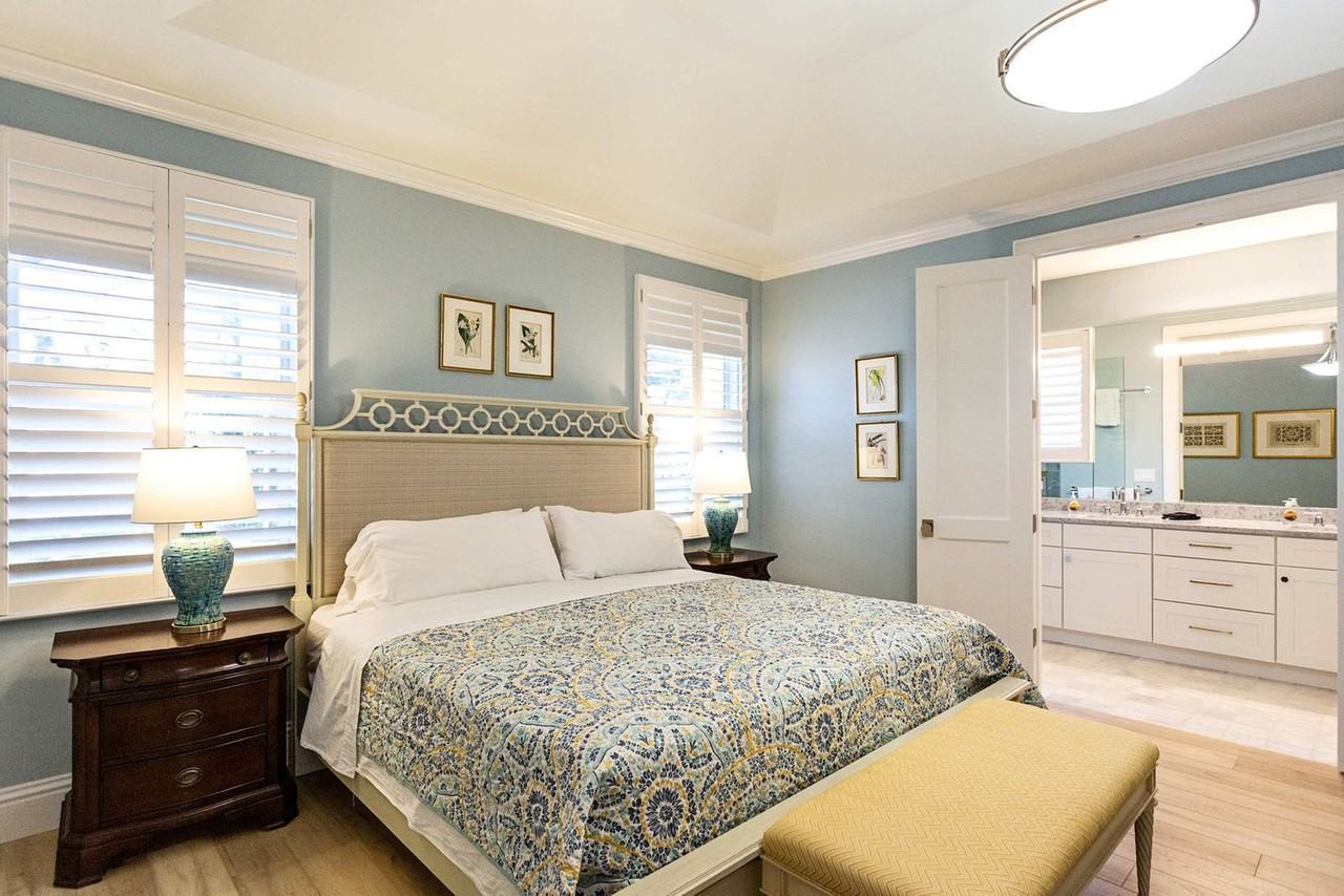 851 108th Ave N #1504157P - Photo 5 of 32