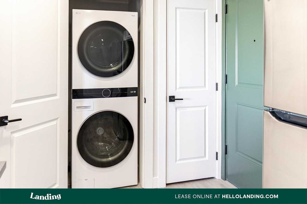 340 W 700 S - Photo 3 of 50