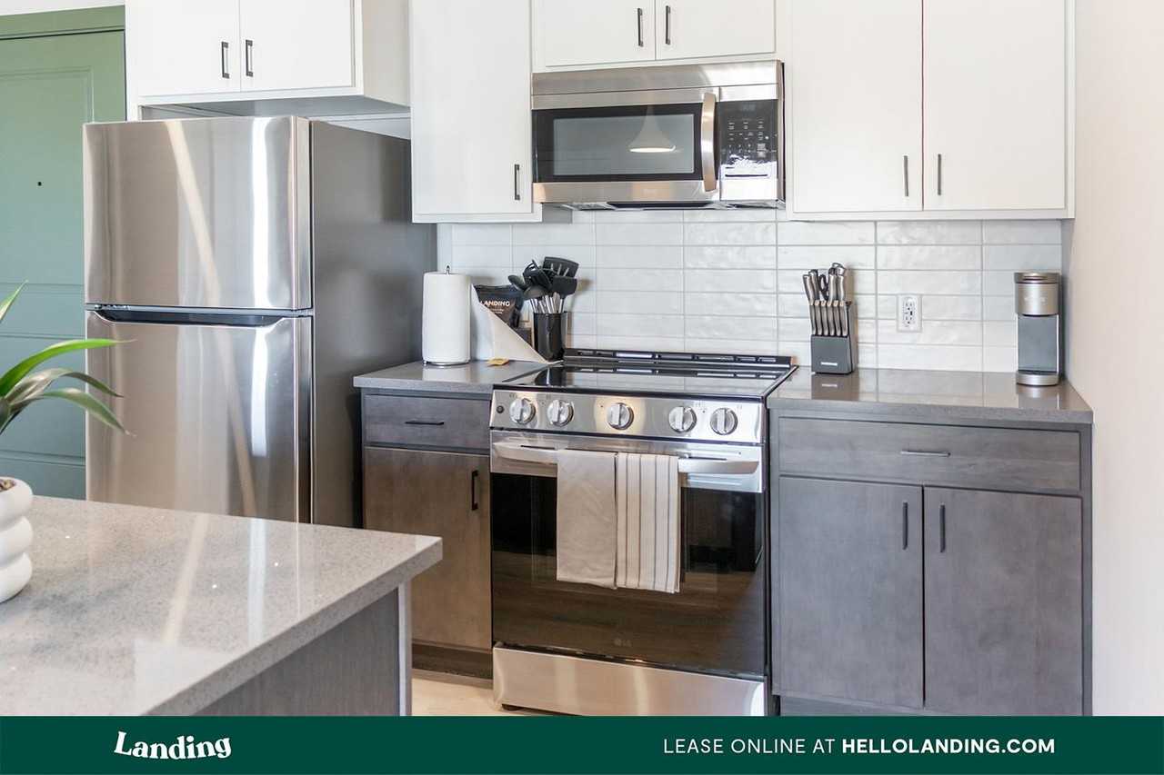 340 W 700 S - Photo 6 of 50