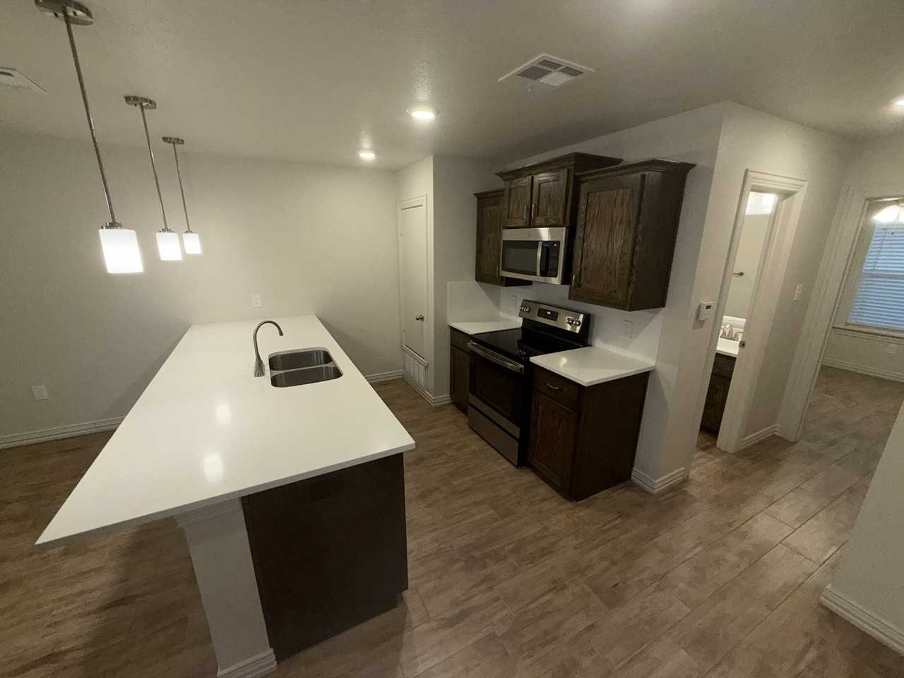 1050 Azalea Drive #2101 - Photo 2 of 8