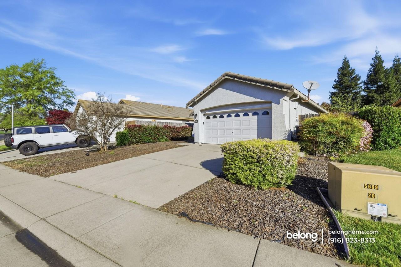 357 Hatton Ct - Photo 4 of 22