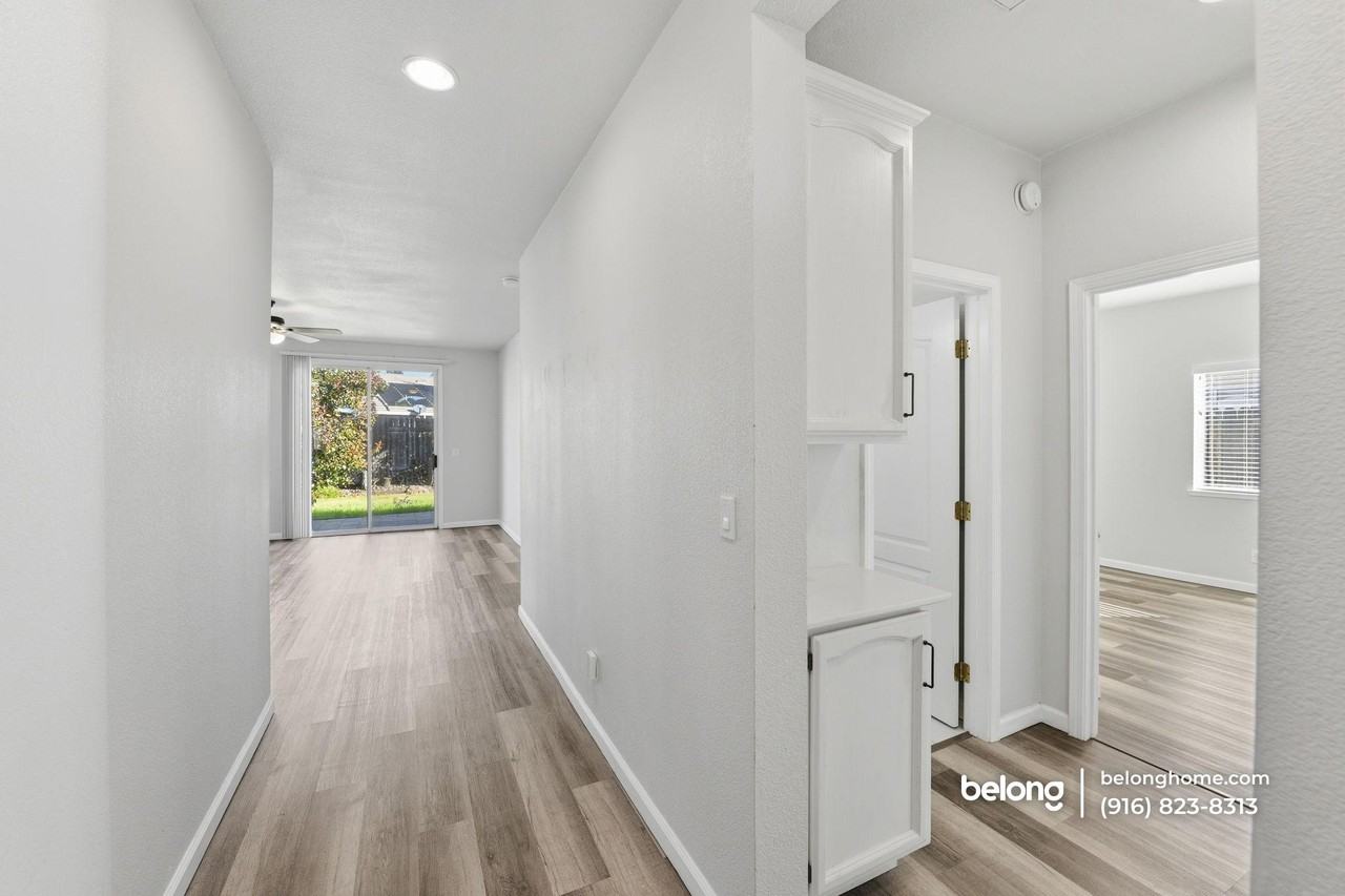 357 Hatton Ct - Photo 5 of 22