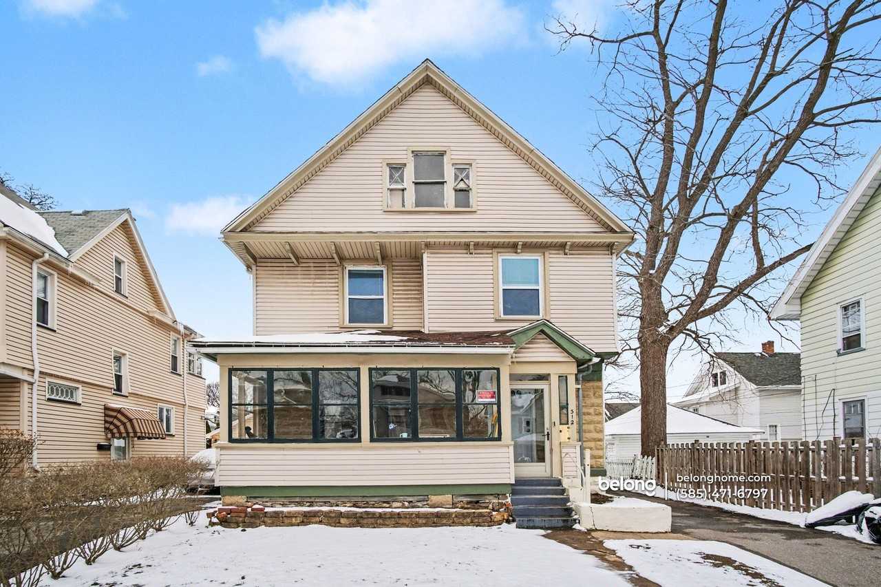 312 Sawyer St - Photo 2 of 27