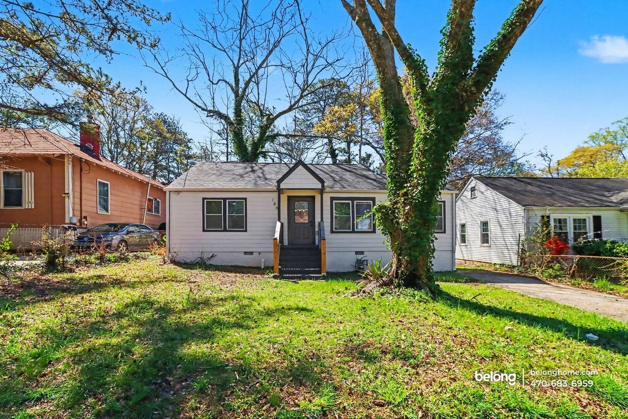 1866 Thompson Ave - Photo 2 of 27