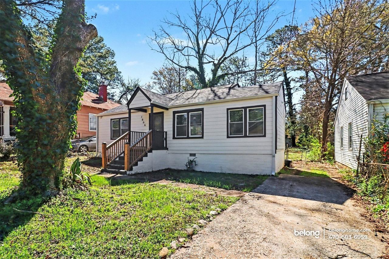 1866 Thompson Ave - Photo 4 of 27