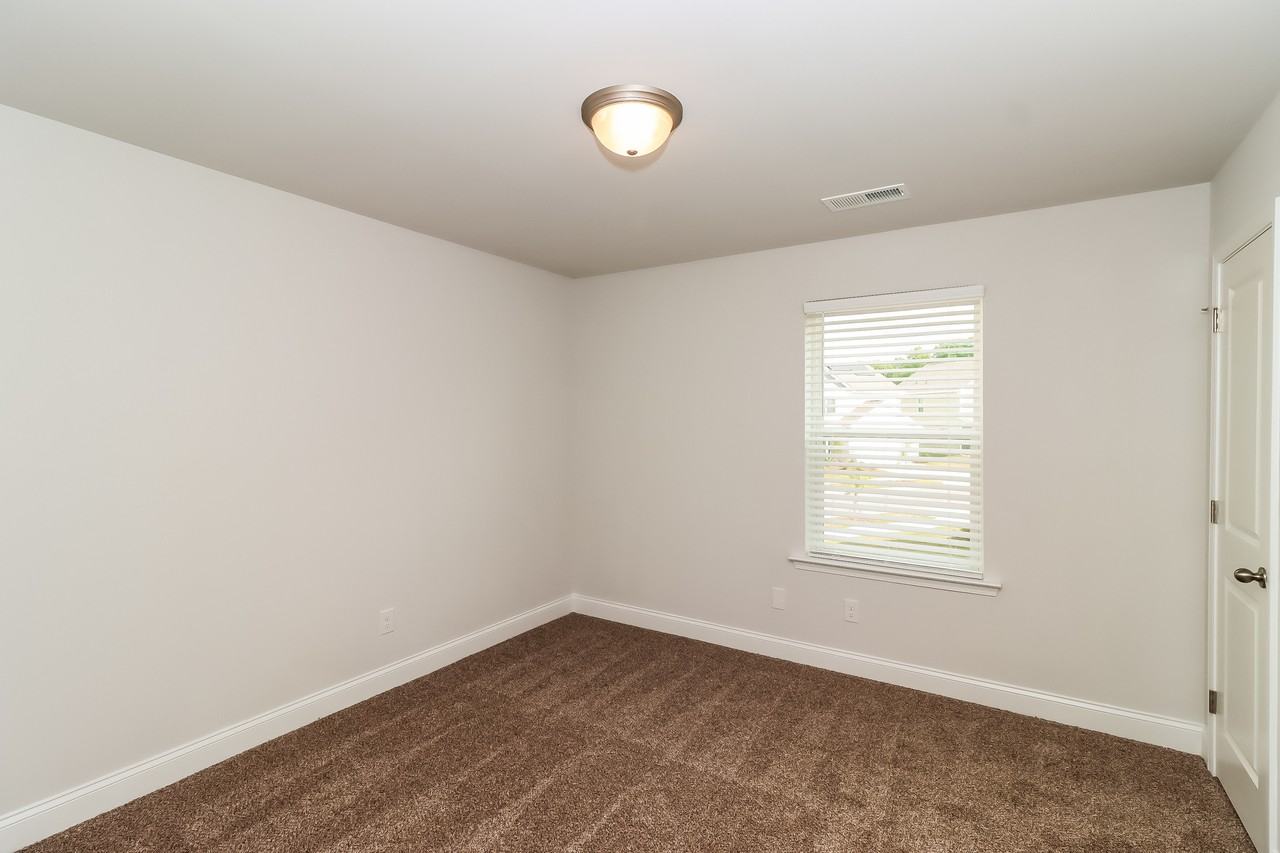 8310 Bearling Way - Photo 7 of 23