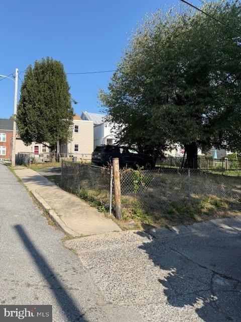 66 Elizabeth St #66 - Photo 3 of 11