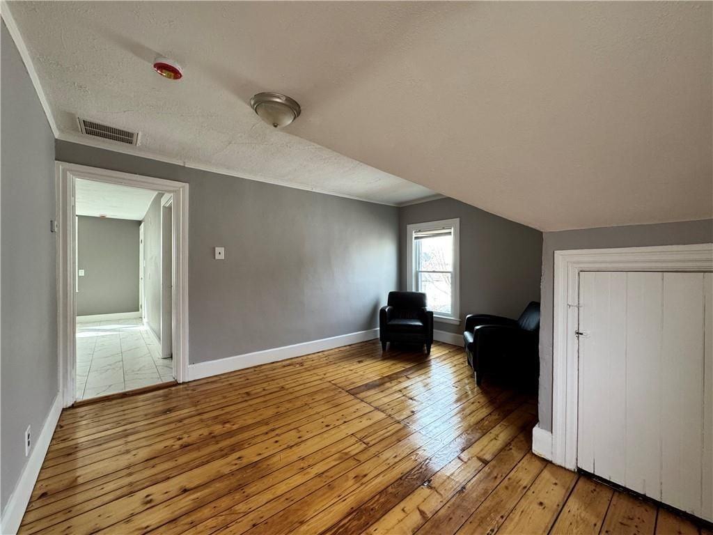 910 Atwells Ave ##3 - Photo 5 of 11