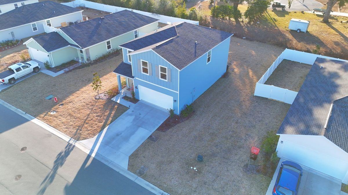 3656 Ne 30th Ter - Photo 3 of 10