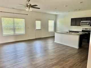 1451 Ben Park Way - Photo 3 of 13