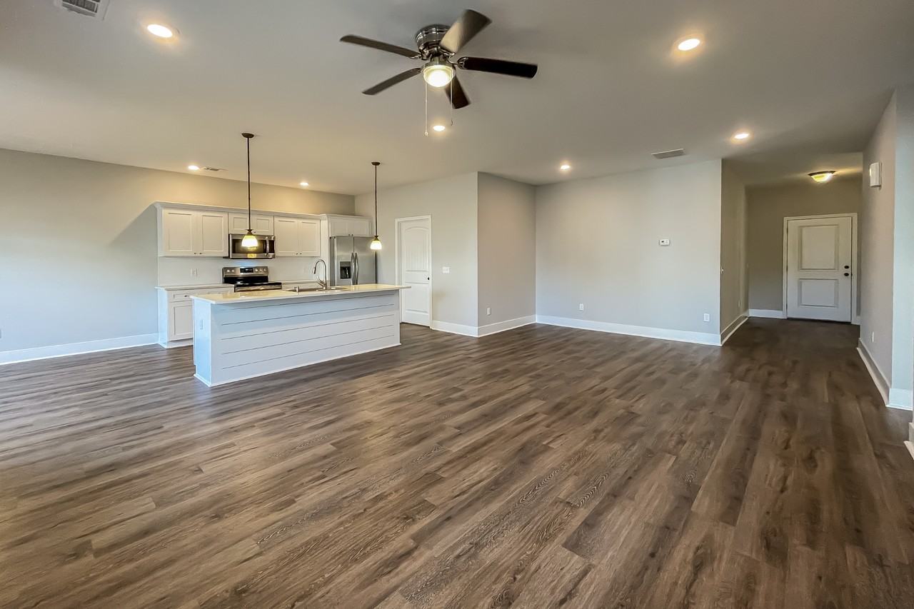 16 Greyfield Dr - Photo 2 of 16