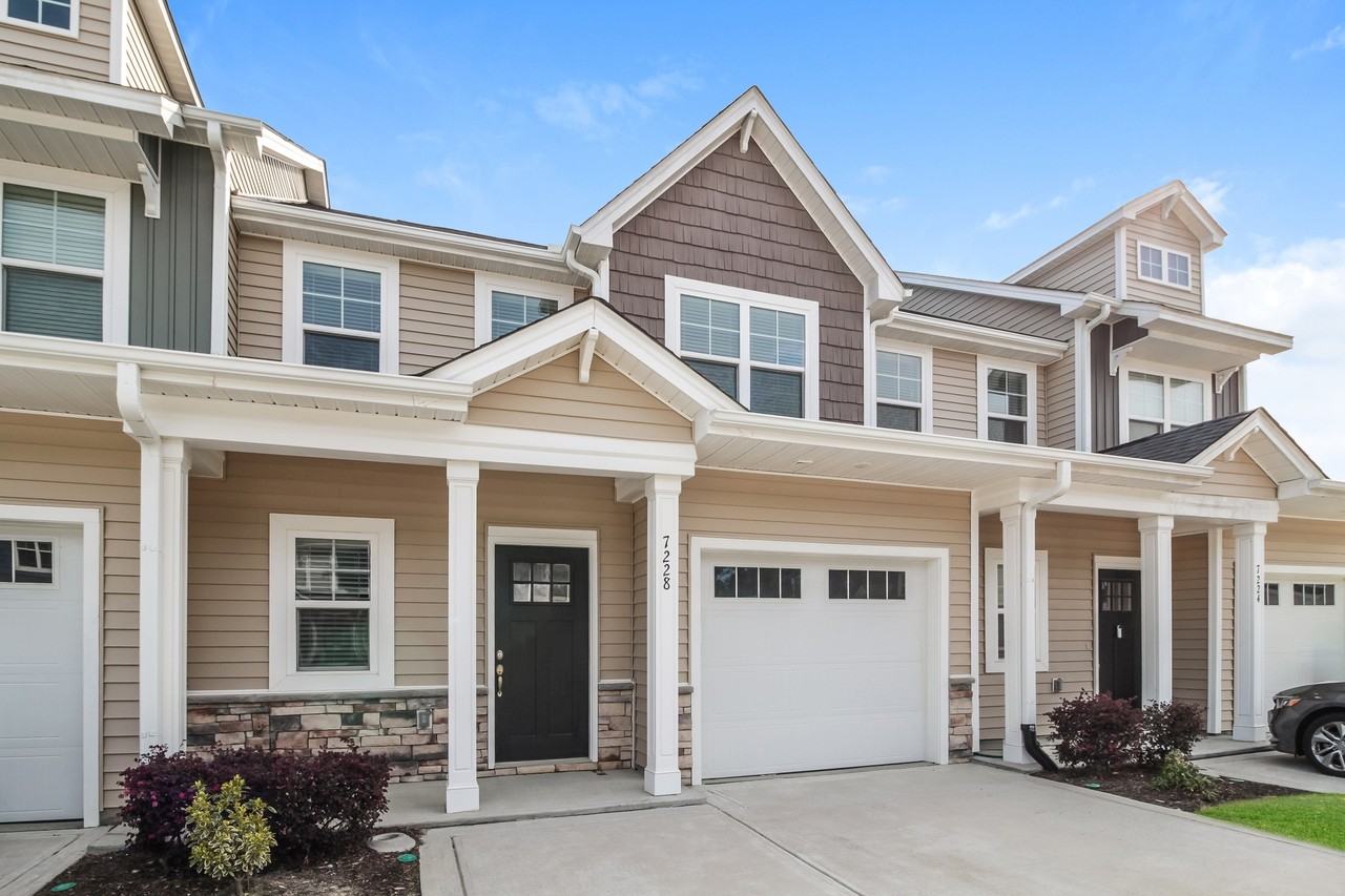 7228 7228 Bellacroft Dr - Photo 6 of 20