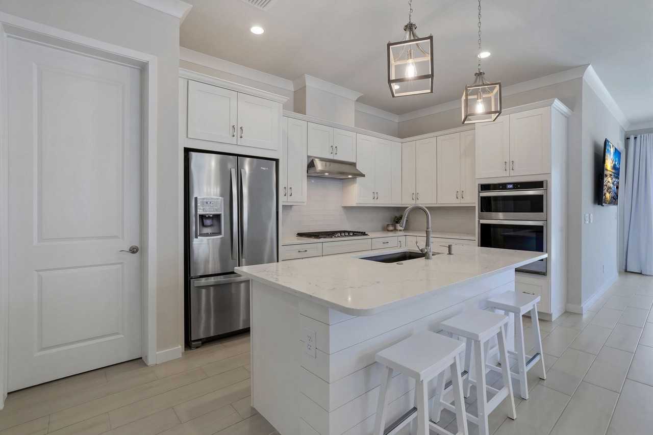 14716 Kingfisher Loop #1 - Photo 4 of 42