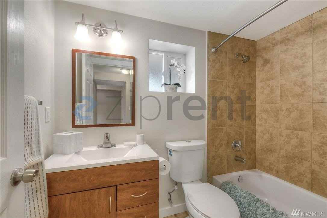 5137 S Holly St - Photo 5 of 38