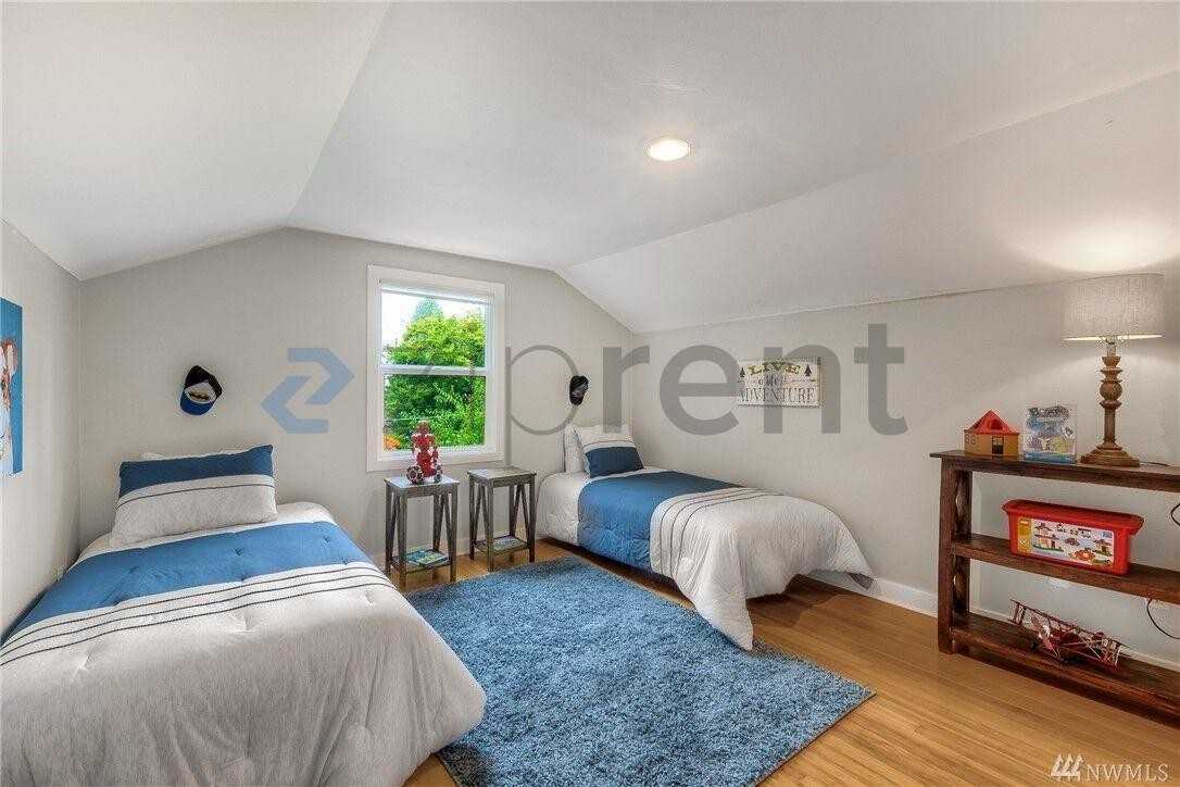 5137 S Holly St - Photo 4 of 38