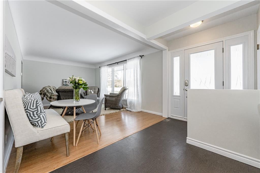 222 Stevenson St N Upper - Photo 5 of 21