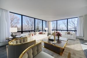 featured image of 100 Rue De Gaspé