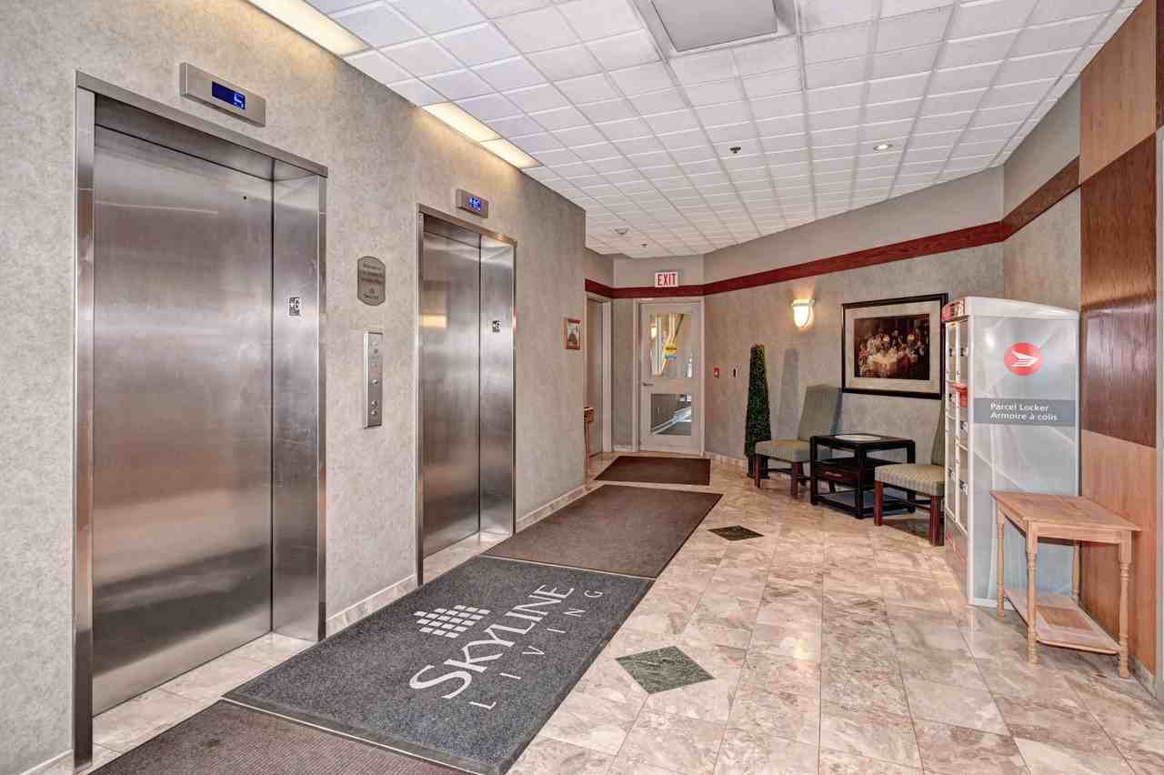 Stratford Place Apartments - Photo 2 of 24