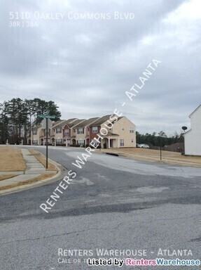 5110 Oakley Commons Blvd - Photo 3 of 14