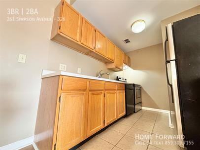 261 Simpson Ave #326 - Photo 5 of 16