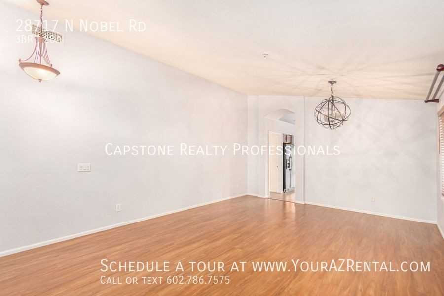 28717 N Nobel Rd - Photo 2 of 17