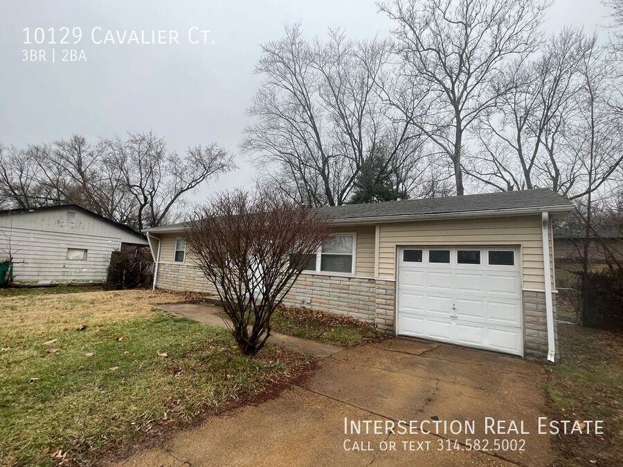 10129 Cavalier Ct - Photo 2 of 16