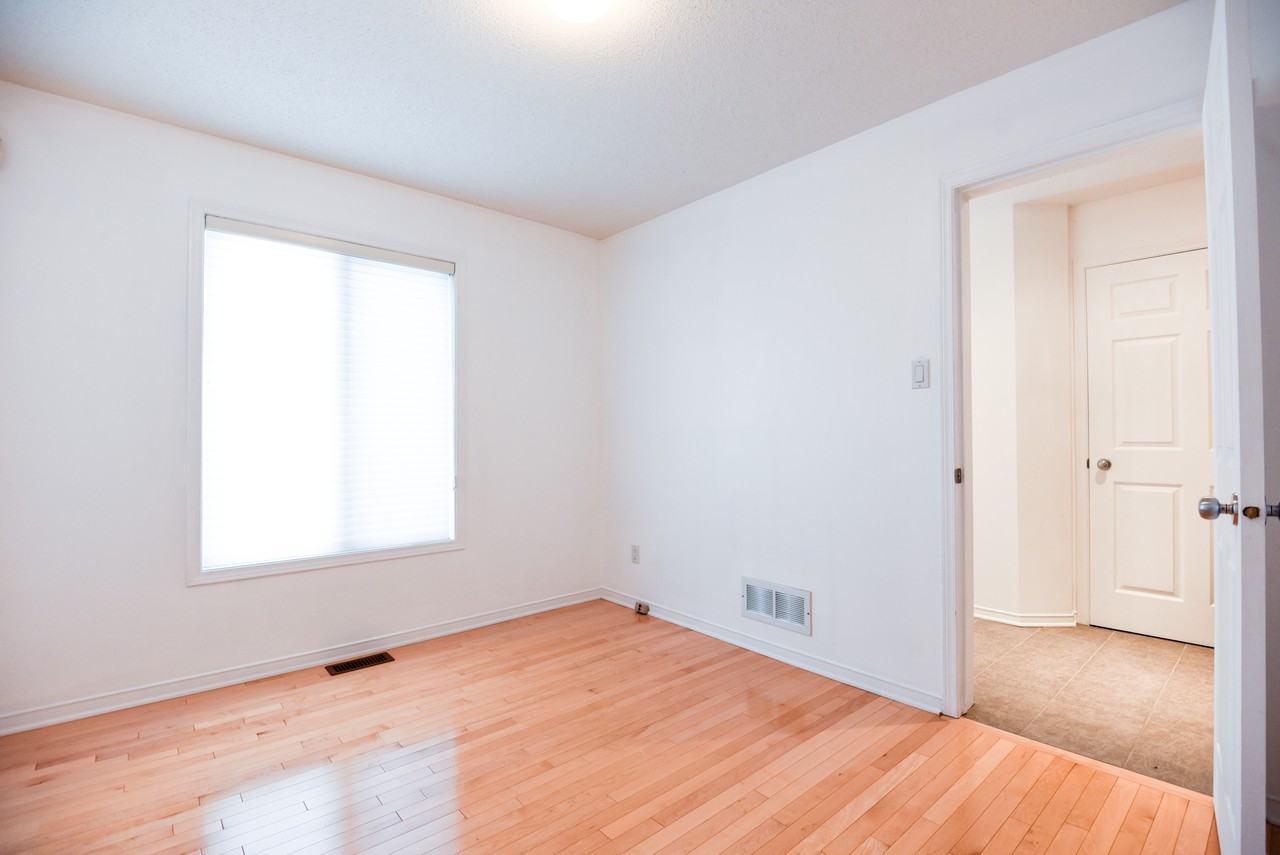 236 Latchford Road - Photo 3 of 22