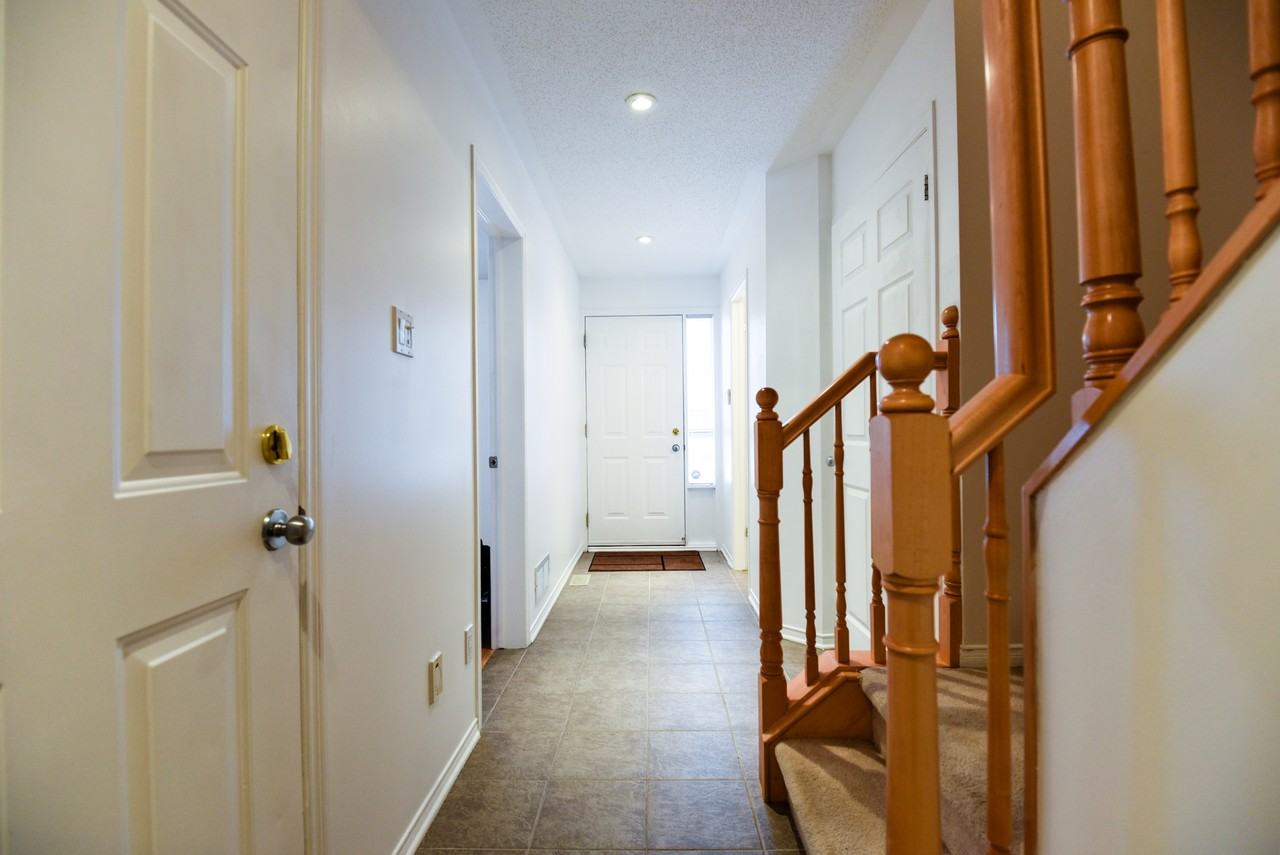 236 Latchford Road - Photo 4 of 22