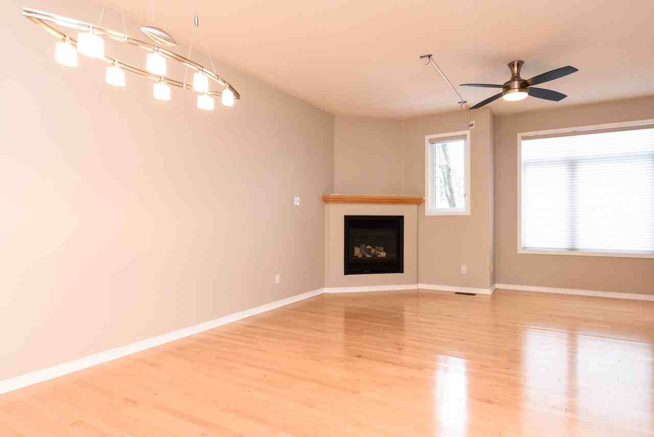 236 Latchford Road - Photo 6 of 22