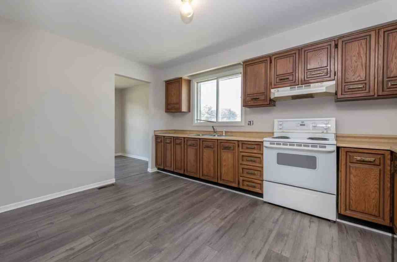 1 Oriole Crt - Photo 4 of 10