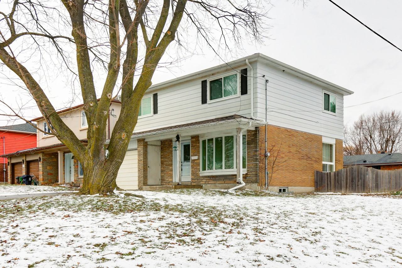 358 Lawson Rd - Photo 2 of 34