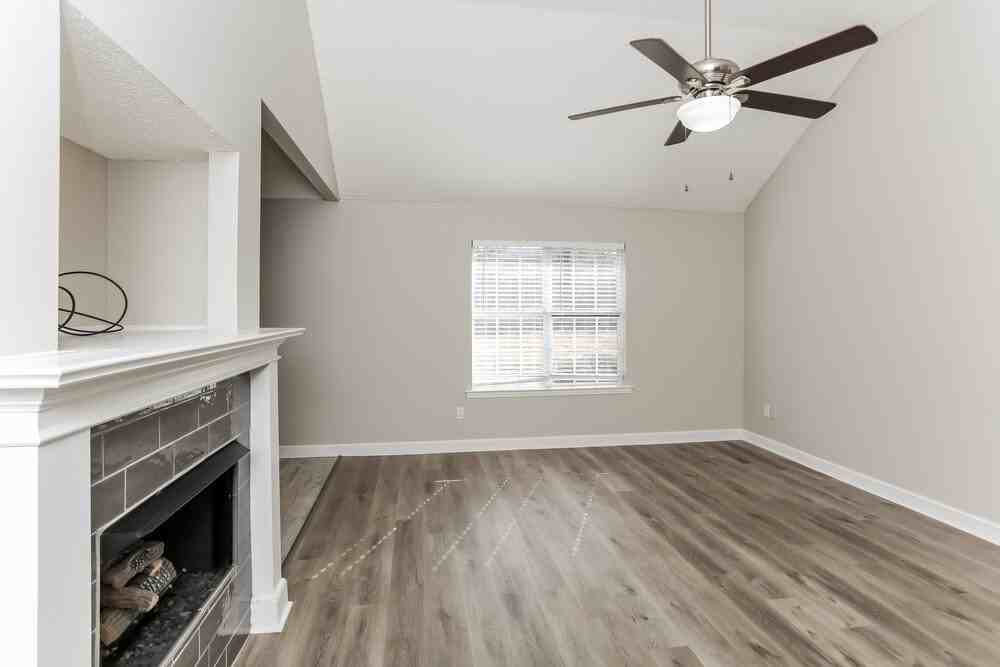 11169 Ewe Turn Dr - Photo 3 of 16