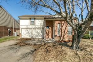 featured image of 719 Nightingale Cir