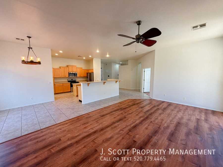 279 W Desert Ave - Photo 4 of 27