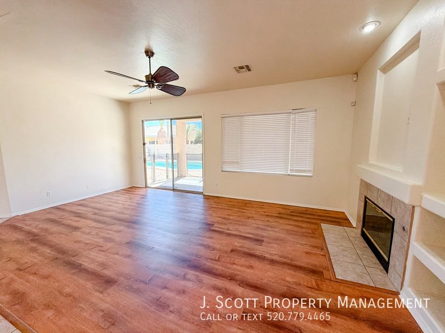 279 W Desert Ave - Photo 5 of 27