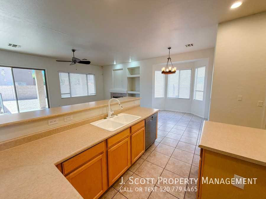 279 W Desert Ave - Photo 7 of 27