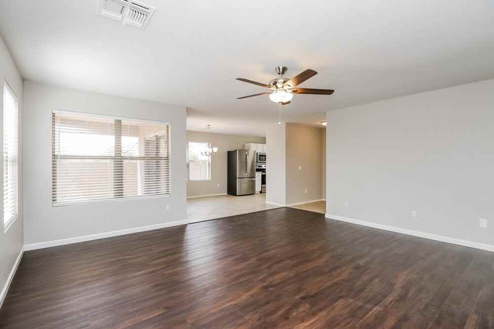 3933 S Illinois St - Photo 6 of 17