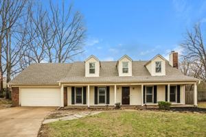 featured image of 4466 Dawn Oaks Cv