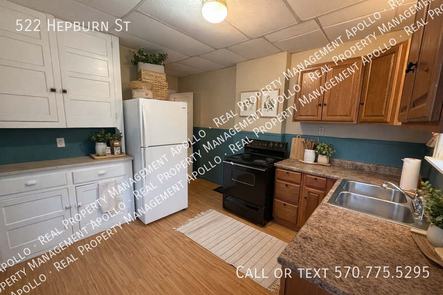 522 Hepburn St - Photo 3 of 15