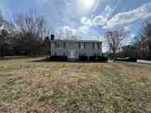 800 Holly Hedge Dr - Photo 1 of 1