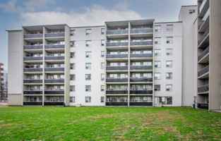 featured image of 7471 Yonge St
