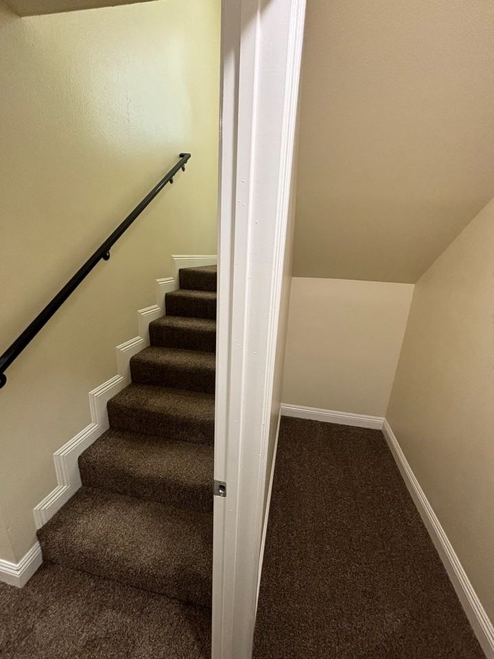 1337 West 55th Street - Photo 6 of 20