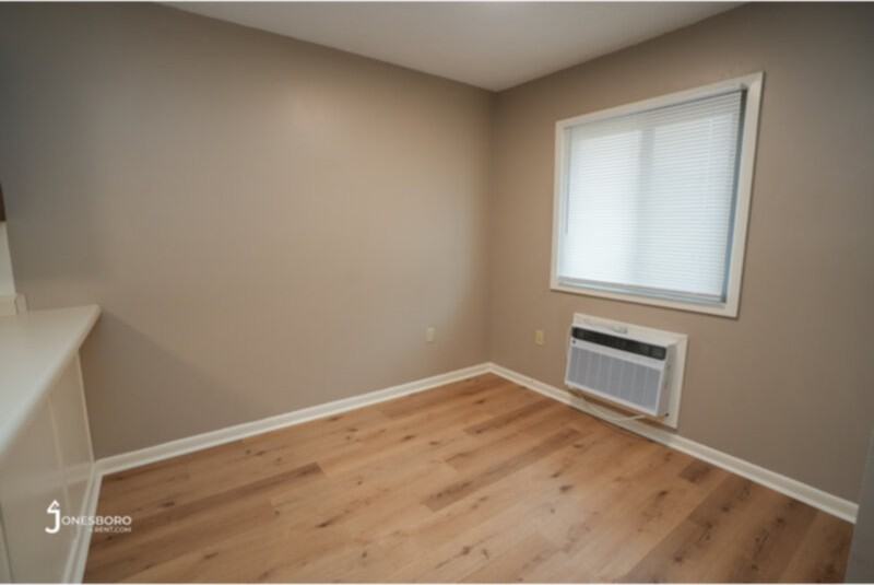 3717 Matlock Dr - Photo 5 of 16