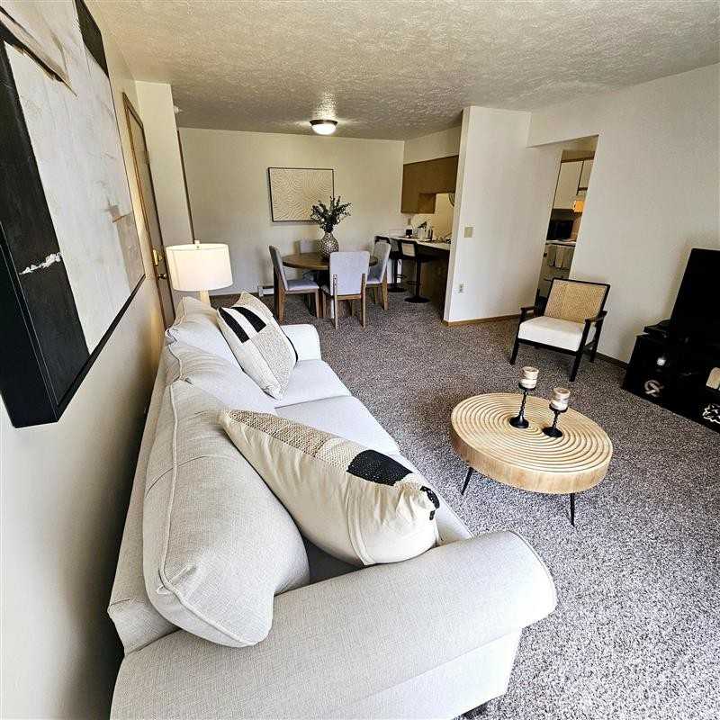 1815 Raleigh Ave #1850D - Photo 4 of 11