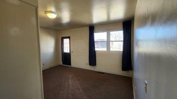 featured image of 317 Washington St #5