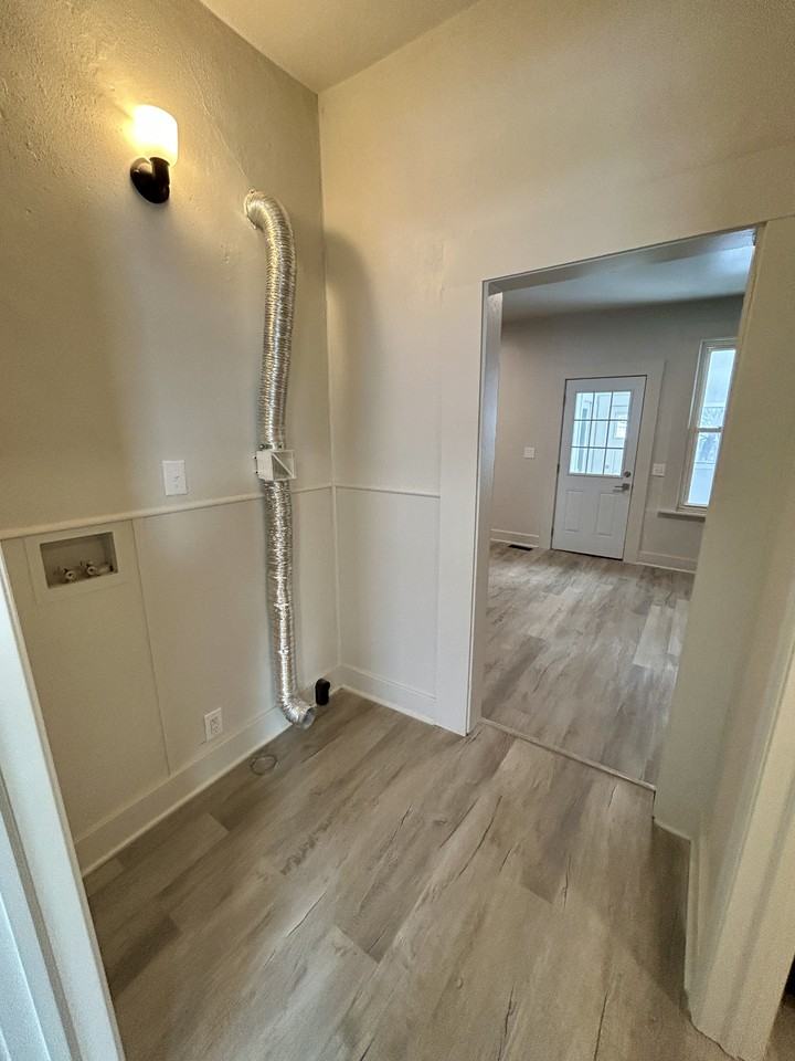 160 Brighton Blvd #NA - Photo 6 of 19